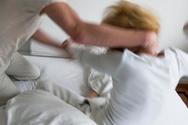 Suisse Violence domestique Vaud veut être plus sévère