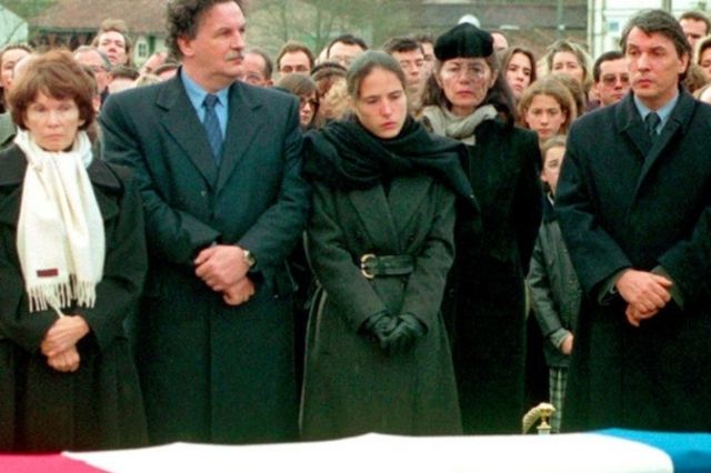 François Mitterrand à Anne Pingeot Fragments D'une Passion Amoureuse Anne Pingeot / Francois Mitterrand Family Albums Yami 2 - Hugues nancy
