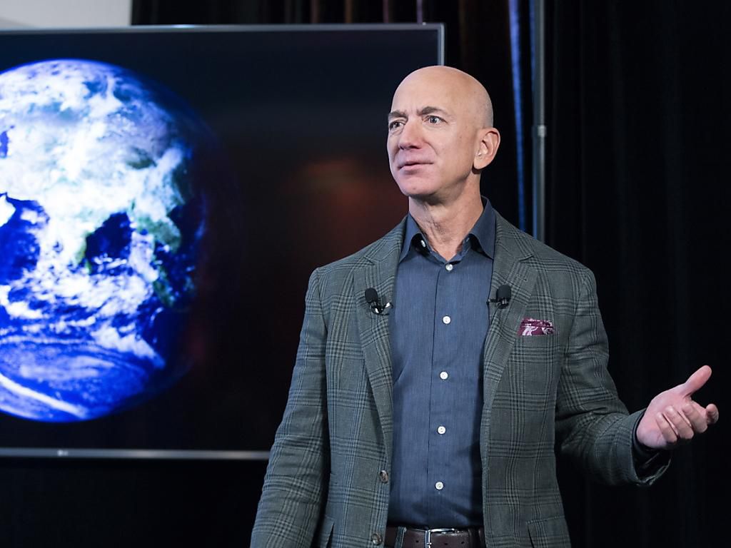 Amazon company - Jeff Bezos steps down as CEO - World Today News