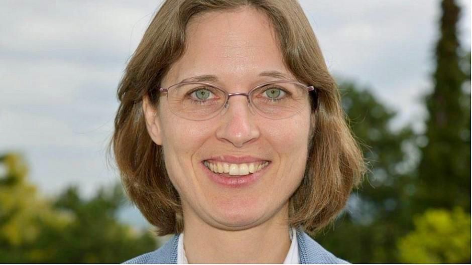 Soziale Kontakte seien für Asylsuchende in den Zentren – wie für alle anderen Menschen auch – selbstverständlich sehr wichtig, sagt Eliane Engeler, Mediensprecherin der Schweizerischen Flüchtlingshilfe. 