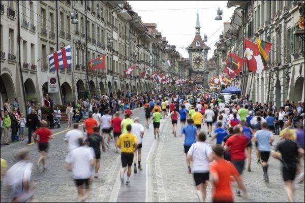 Sportmedizin Darum Schlagen Sportlerherzen Langsamer 20 Minuten
