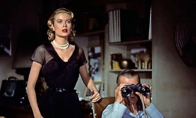 Film Di Hitchcock Con Grace Kelly E James Stewart