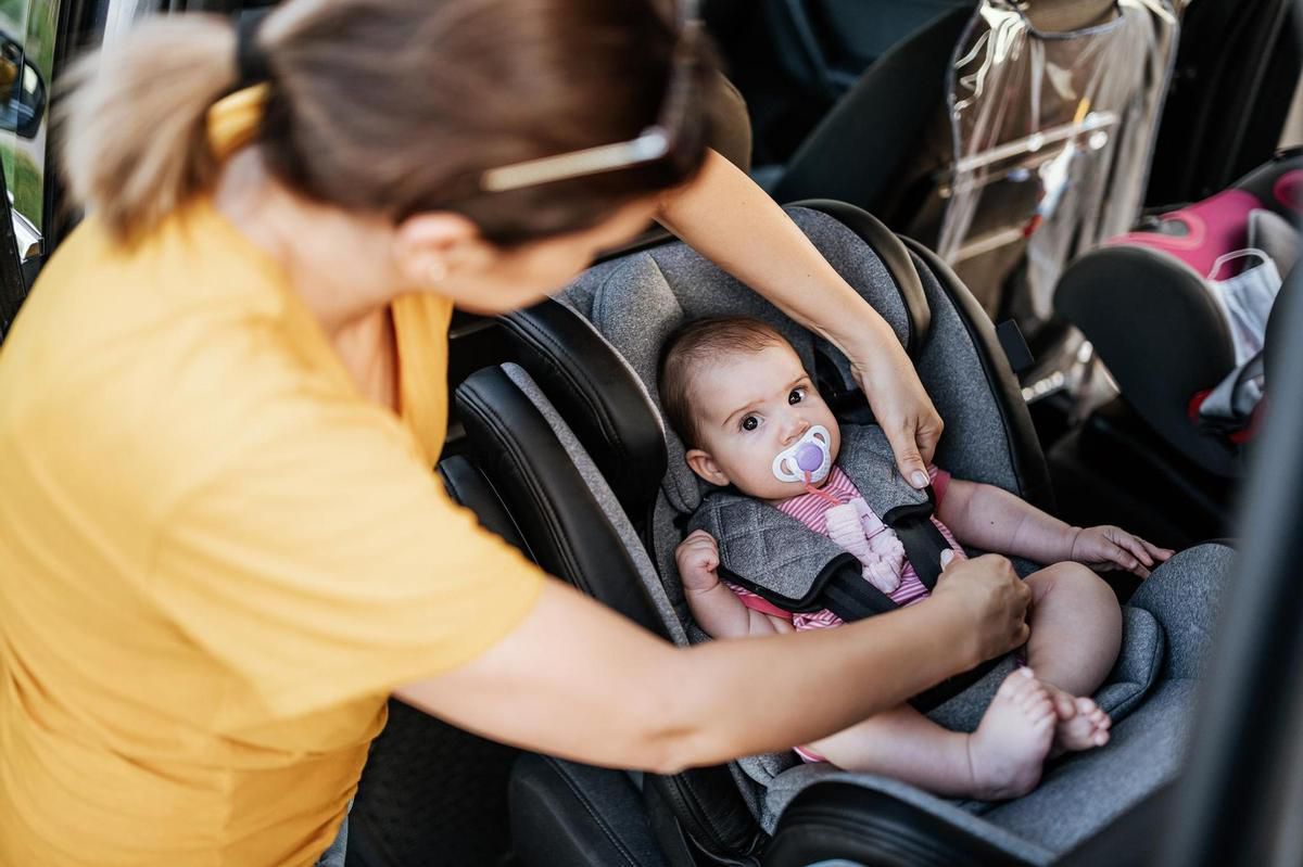 Comment Bien Attacher Son Enfant En Voiture Minutes