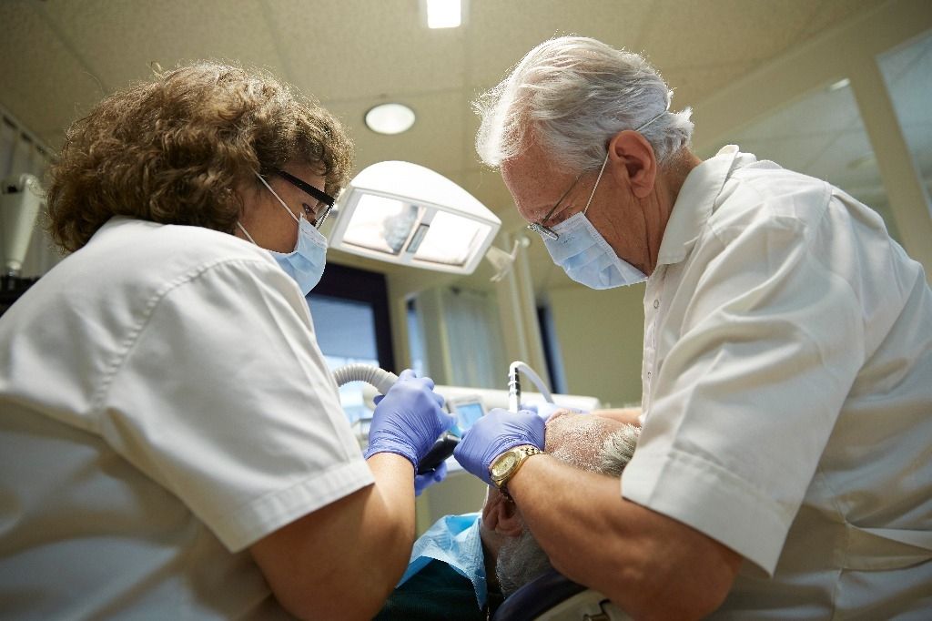 Après des semaines d’inactivité, les dentistes sont heureux de