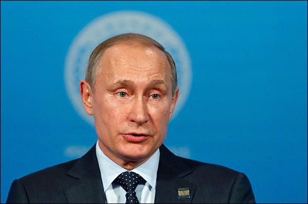 Was Wladimir Putin von einem Einfuhrverbot für Kondome aus dem Westen hält, ist nicht bekannt. Was Wladimir Putin von einem Einfuhrverbot für Kondome aus dem Westen hält, ist nicht bekannt.