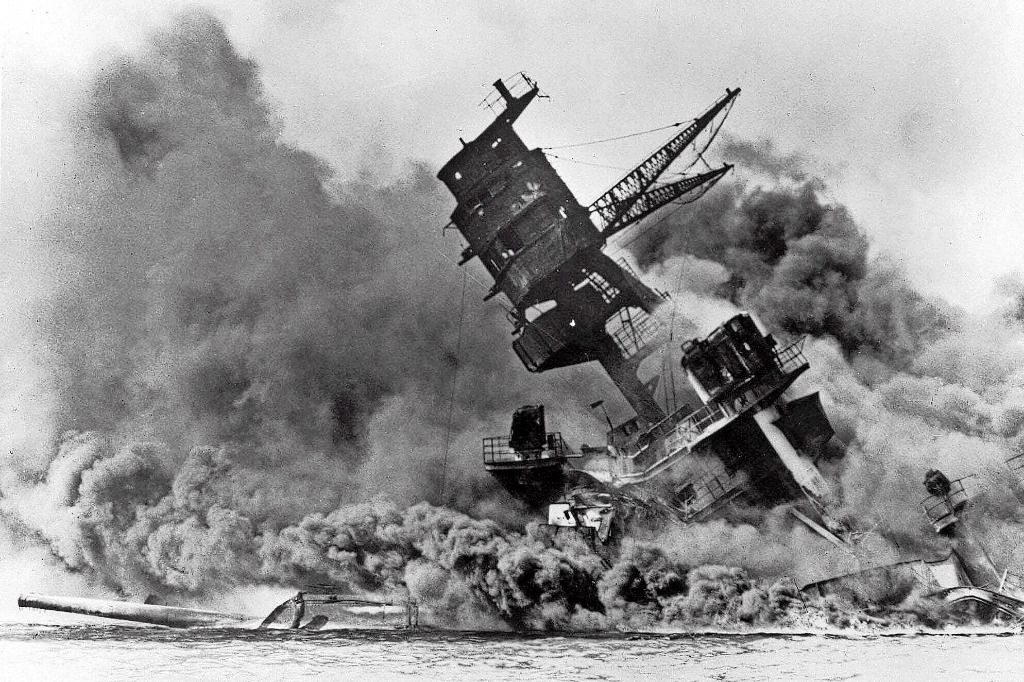 Le 8 décembre 1941 les Japonais ont bombardé Pearl Harbor 24 heures