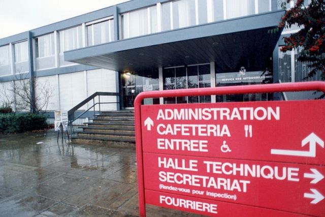 L Icf Pointe Des Risques De Derapage Au Bureau Des Autos Tribune De Geneve