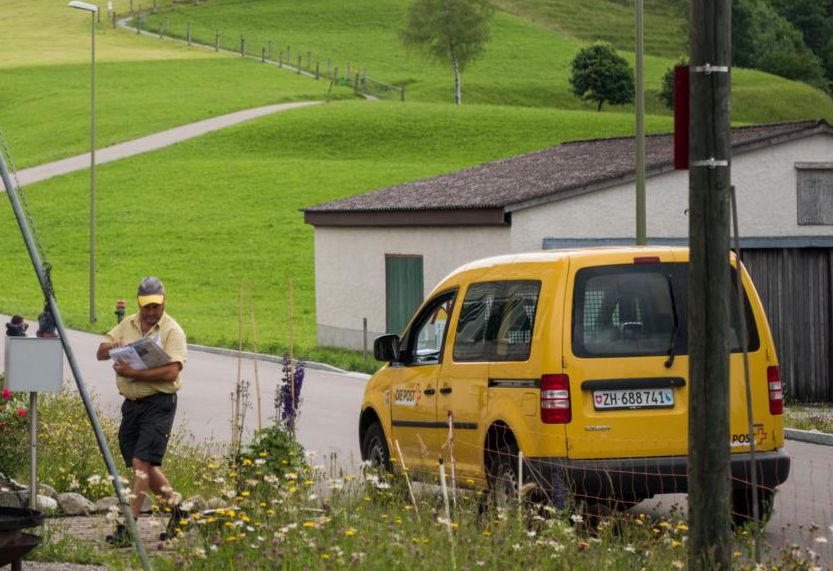 Hausservice statt Poststelle – Jetzt gibts auch für grössere Gemeinden nur noch das Mini-Angebot der Post - Vimarsana News