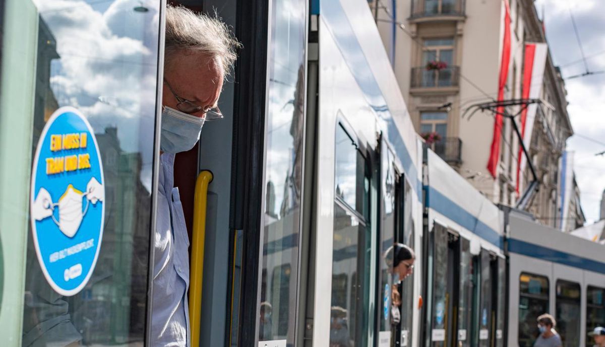 Gratis in den ÖV, in den Zoo und ins Museum – ZVV lanciert «Freizeitspass» für Senioren - Vimarsana News