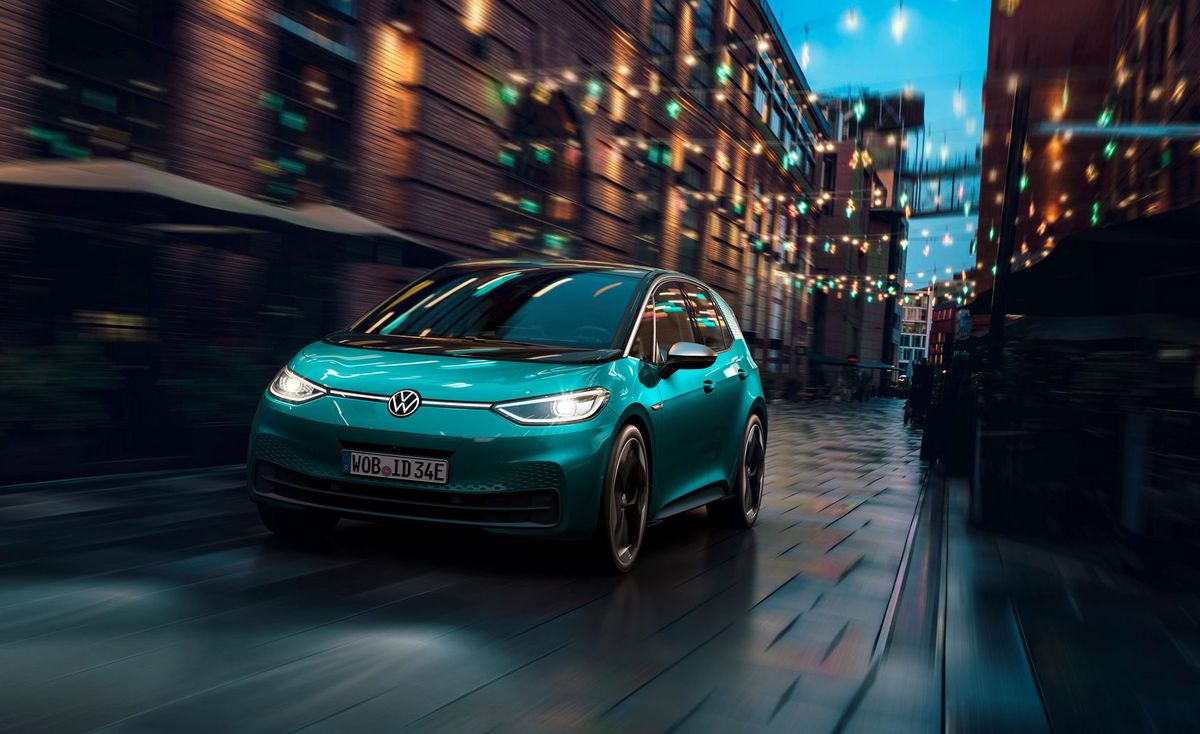 Ab September rollt die First Edition des VW ID.3 auf unsere Strassen. Der Stromer überzeugte bei ersten Probefahrten mehrheitlich.