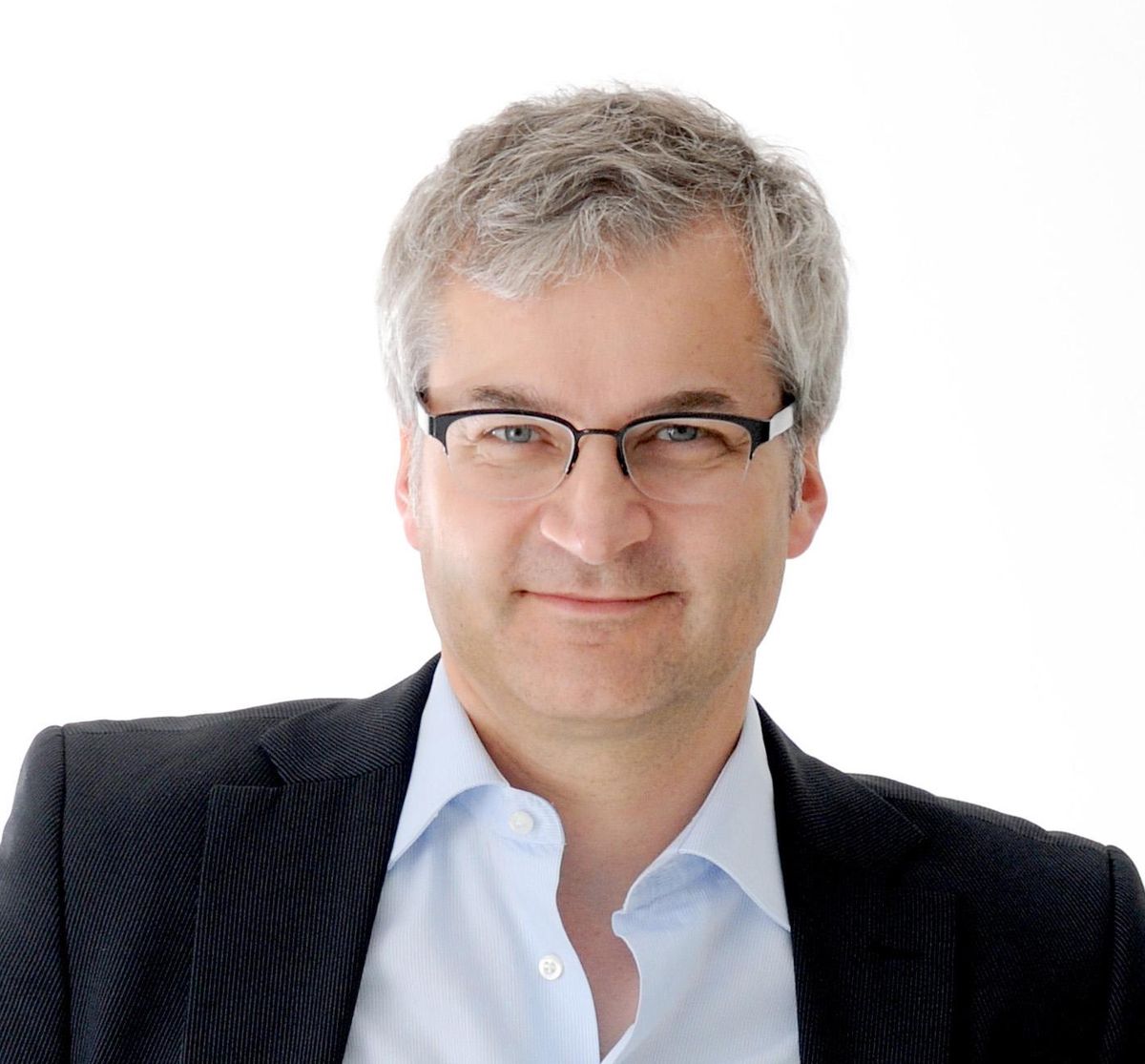 Kolumne von Markus Somm – 187'000 Unterschriften gegen zu viel Staat - Vimarsana News