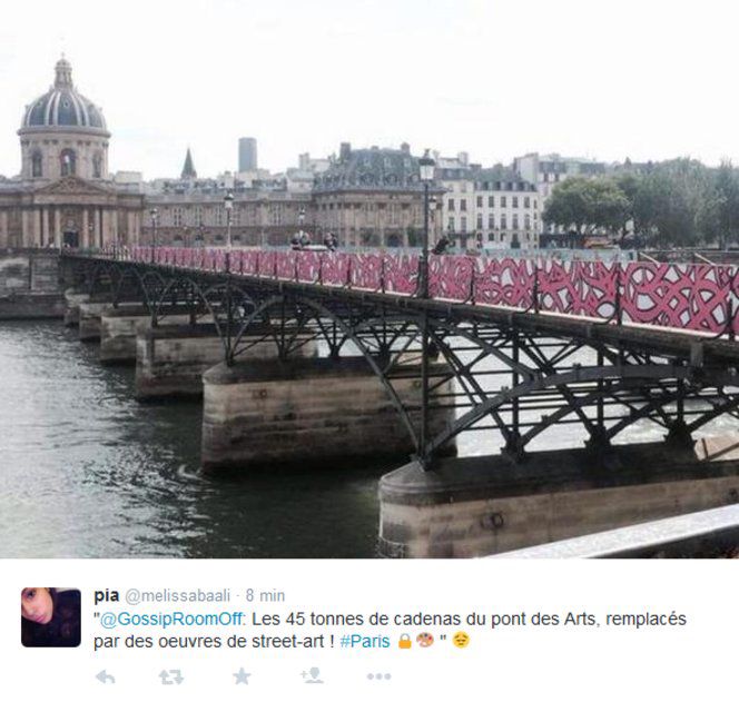 Paris Le Pont Des Arts Troque Ses Cadenas Contre Du Street Art 24 Heures