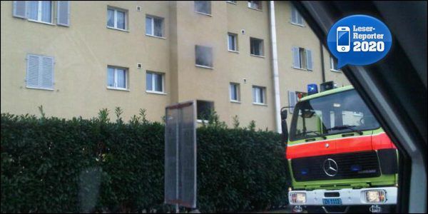 Dietikon Extrem Starker Rauch Dringt Aus Wohnblock 20 Minuten