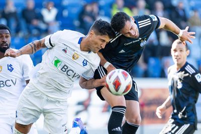 Simone Grippo en symbole de la première victoire du LS