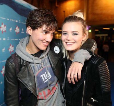 Tamynique In 9 Momentaufnahmen Ein Srf Film Verbotene Kusse In Dubai Und Das Veganer Blut Berner Zeitung