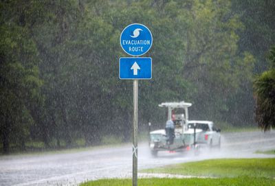 La Floride se prépare à l’arrivée de la tempête Elsa