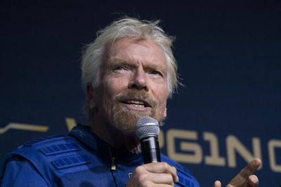 Virgin Galactic décolle pour l’espace, Richard Branson à bord