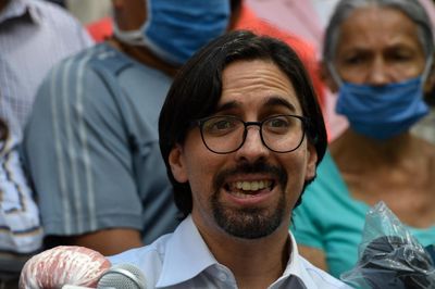 L’opposition dénonce l’arrestation d’un de ses dirigeants