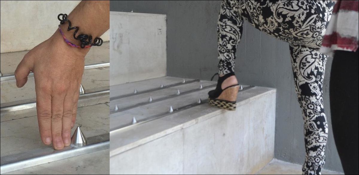 Sabine désigne les piquants. Mélodie et Jessica, à droite, fréquentent les lieux. Elles sont attristées.