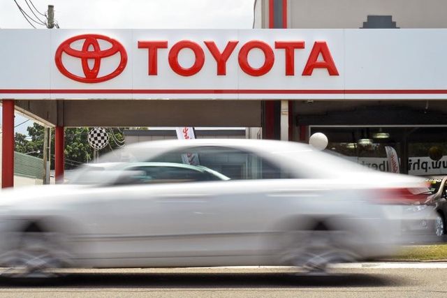 Toyota est le numéro un mondial du secteur automobile devant devant ses concurrents General Motors, Volkswagen, Renault - Nissan et Hyundai Motor-Kia.