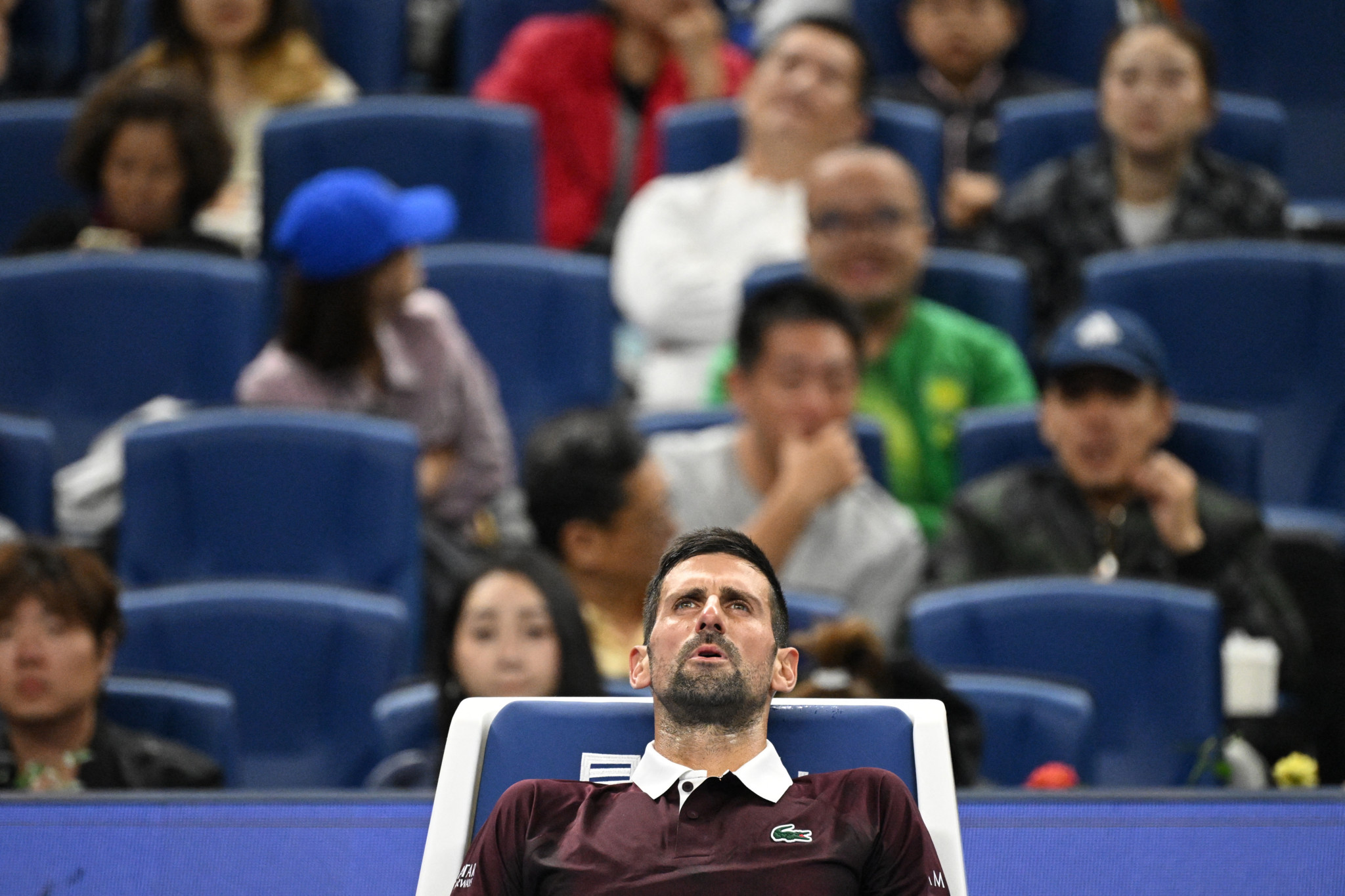 Une légende aux Swiss Indoors: Novak Djokovic vient pour donner une leçon aux petits jeunes