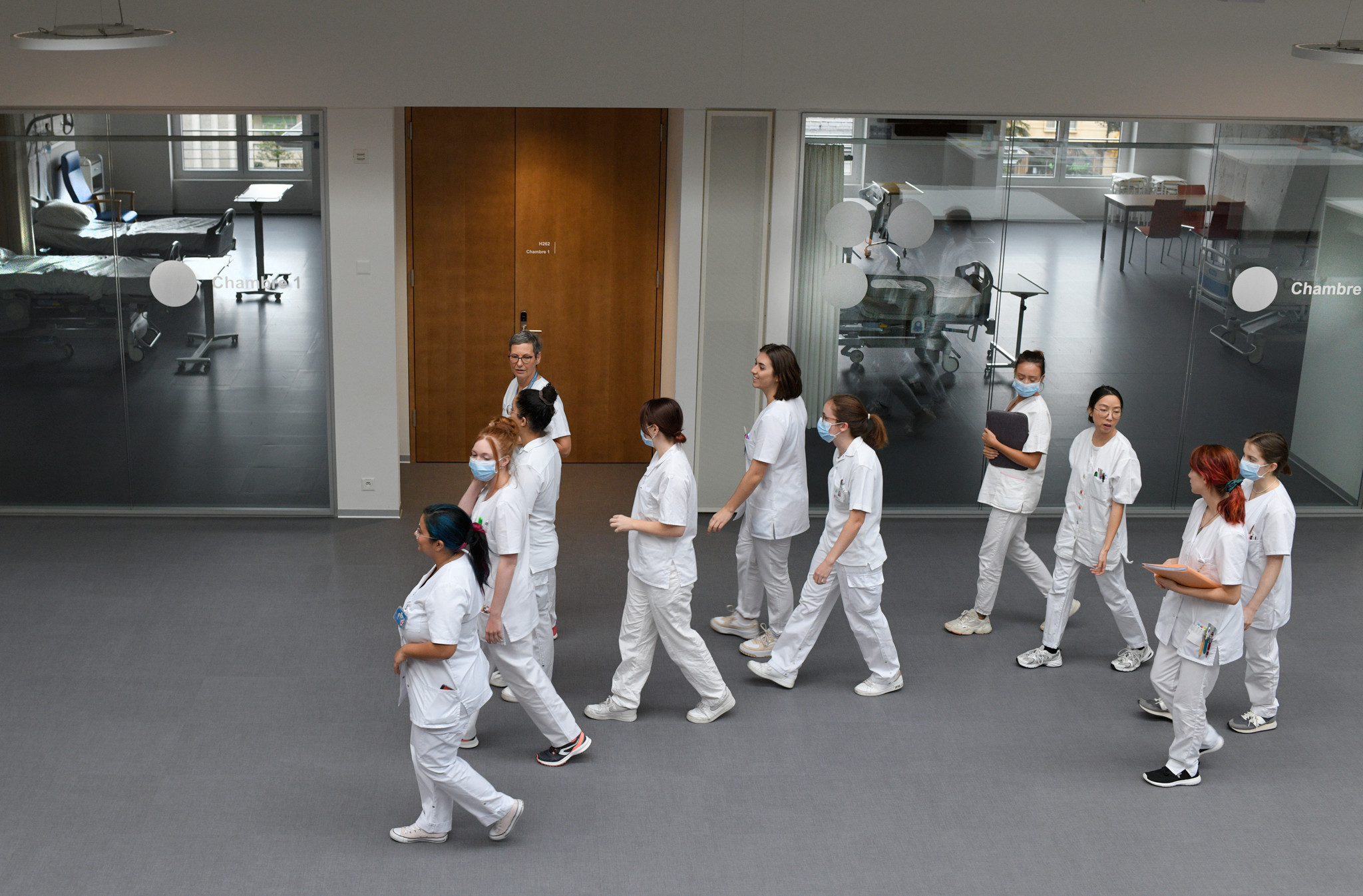Des élèves futurs professionnels de la santé, à la clinique de la Source, à Lausanne.