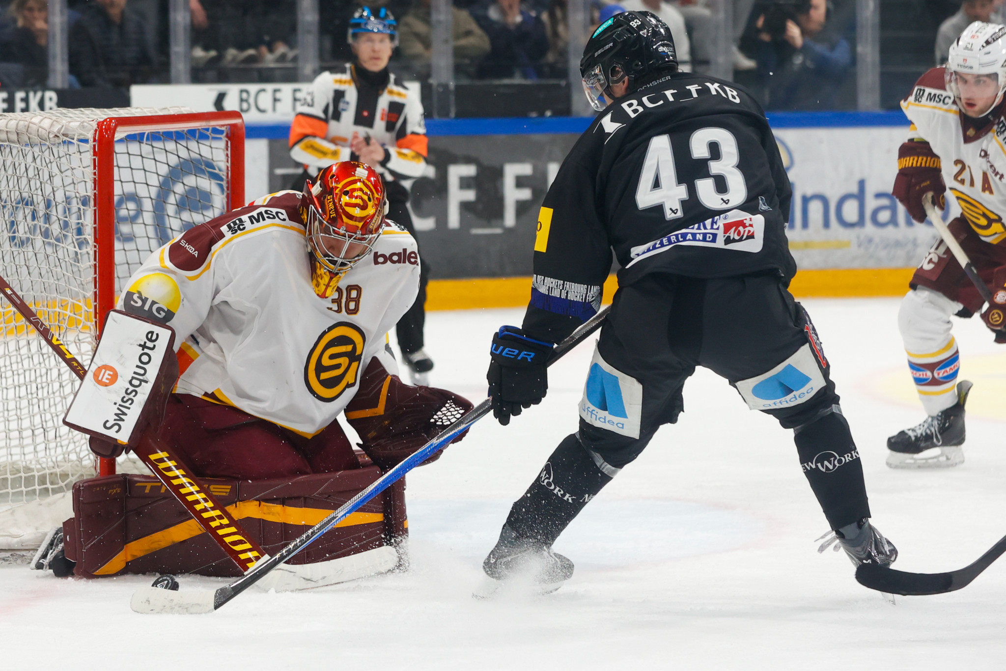 Playoff-Halbfinals: Fribourg legt gegen Servette vor