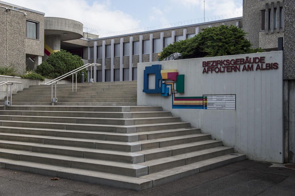 Deux de ses agresseurs ont écopé de 13 ans de prison en 2014. Un troisième a écopé de 39 mois de prison ferme.