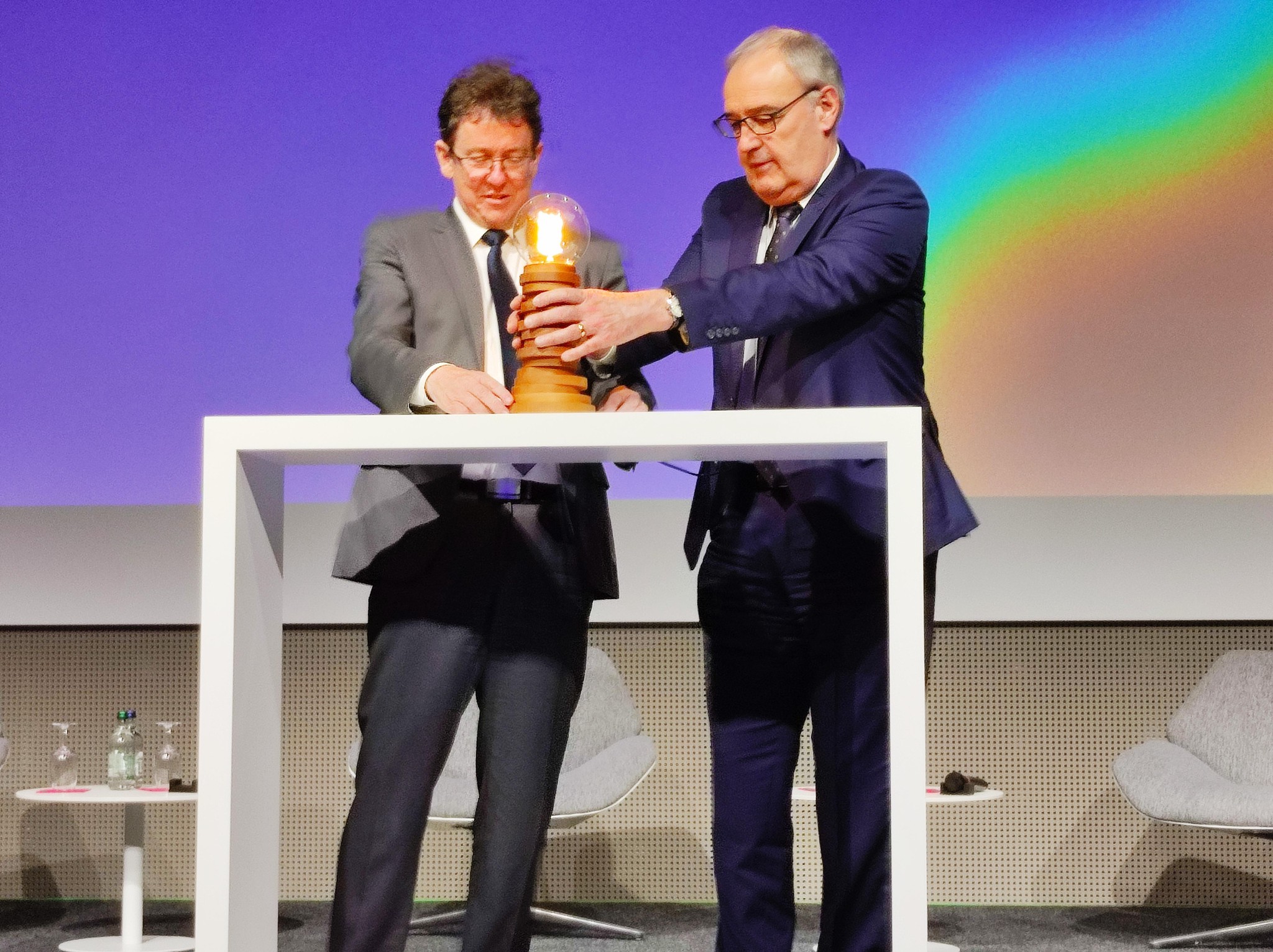 Les conseillers fédéraux Albert Rösti et Guy Parmelin s’activent pour que la Suisse n’ait pas de pénurie d’électricité l’hiver prochain.