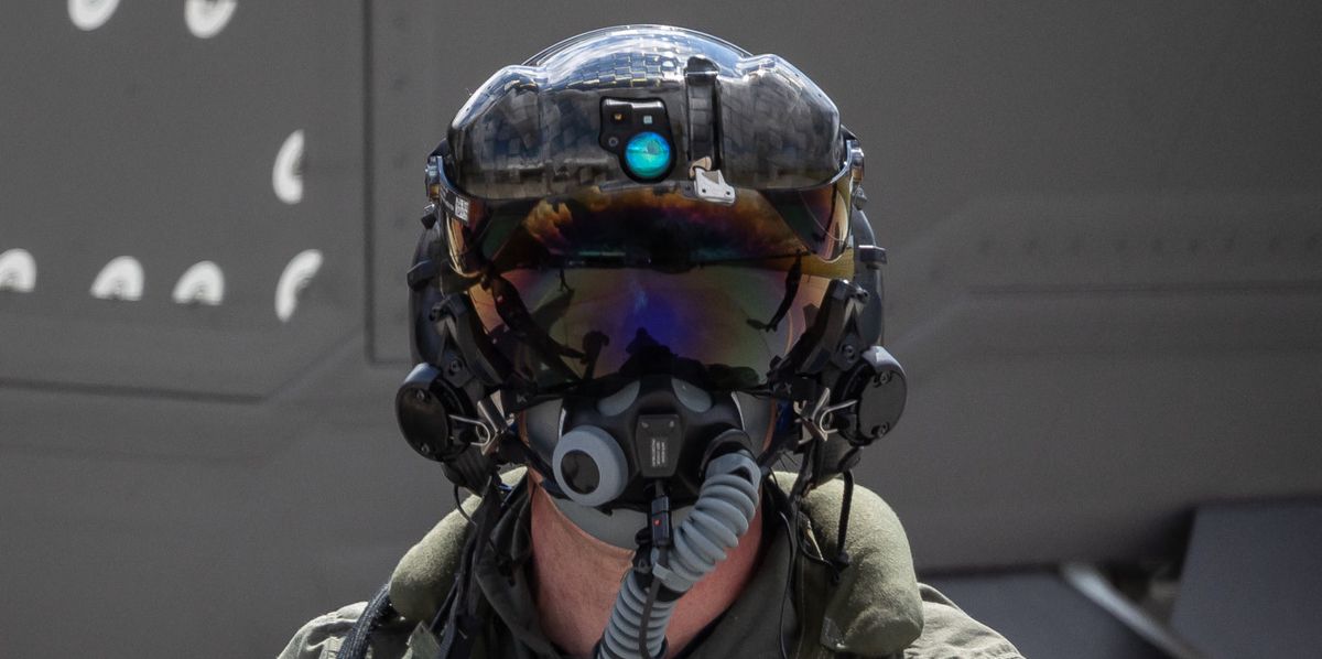 Schweizer-Kampfjet-Ausr-stung-Teuer-heimt-ckisch-zu-schwer-f-r-Frauen-Der-F-35-Helm-ist-ein-Sicherheits-risiko