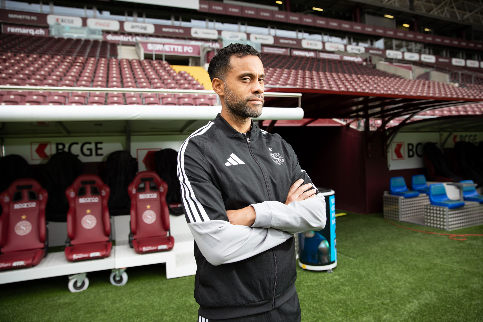 Avant Servette-Vaduz: Les secrets d’Alphonse, l’homme qui façonne les attaquants servettiens