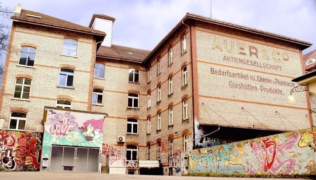 Eine Bürogemeinschaft für Jungunternehmer: Impact Hub Zürich am Sihlquai. (Foto: ZvG)