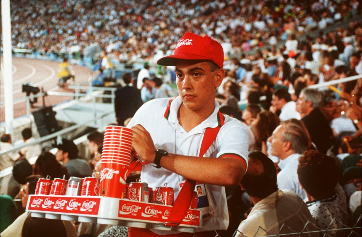 Un vendeur de Coca-cola lors des JO de Barcelone en 1992.