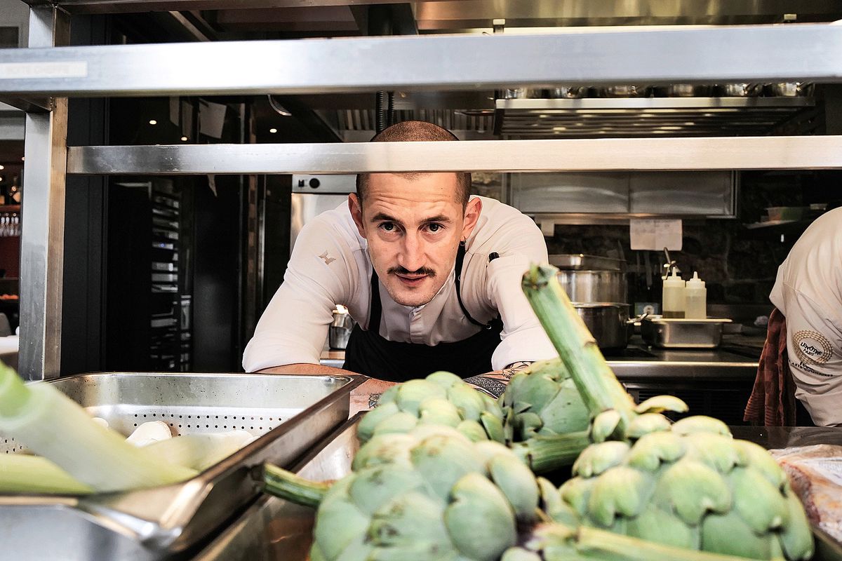 Genève 22/05/2024Chef Luca Desbiolles, chef cuisinier du restaurent Le Flacon, Carouge , Genève.
