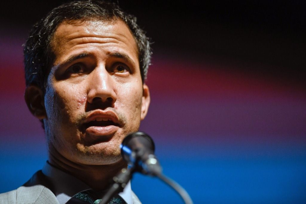 Guaido dénonce la mort d'un militaire, torturé