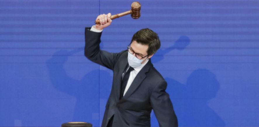 Die Börsenparty geht trotz Corona-Krise weiter: Schlussgong an der New York Stock Exchange am 2. Juni 2020. 