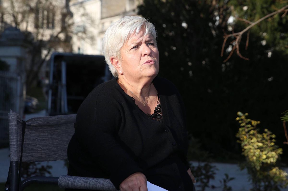 Tragique Mimie Mathy perd sa mère deux mois après son père Le Matin Tragique Mimie Mathy perd sa mère deux mois après son père Le Matin