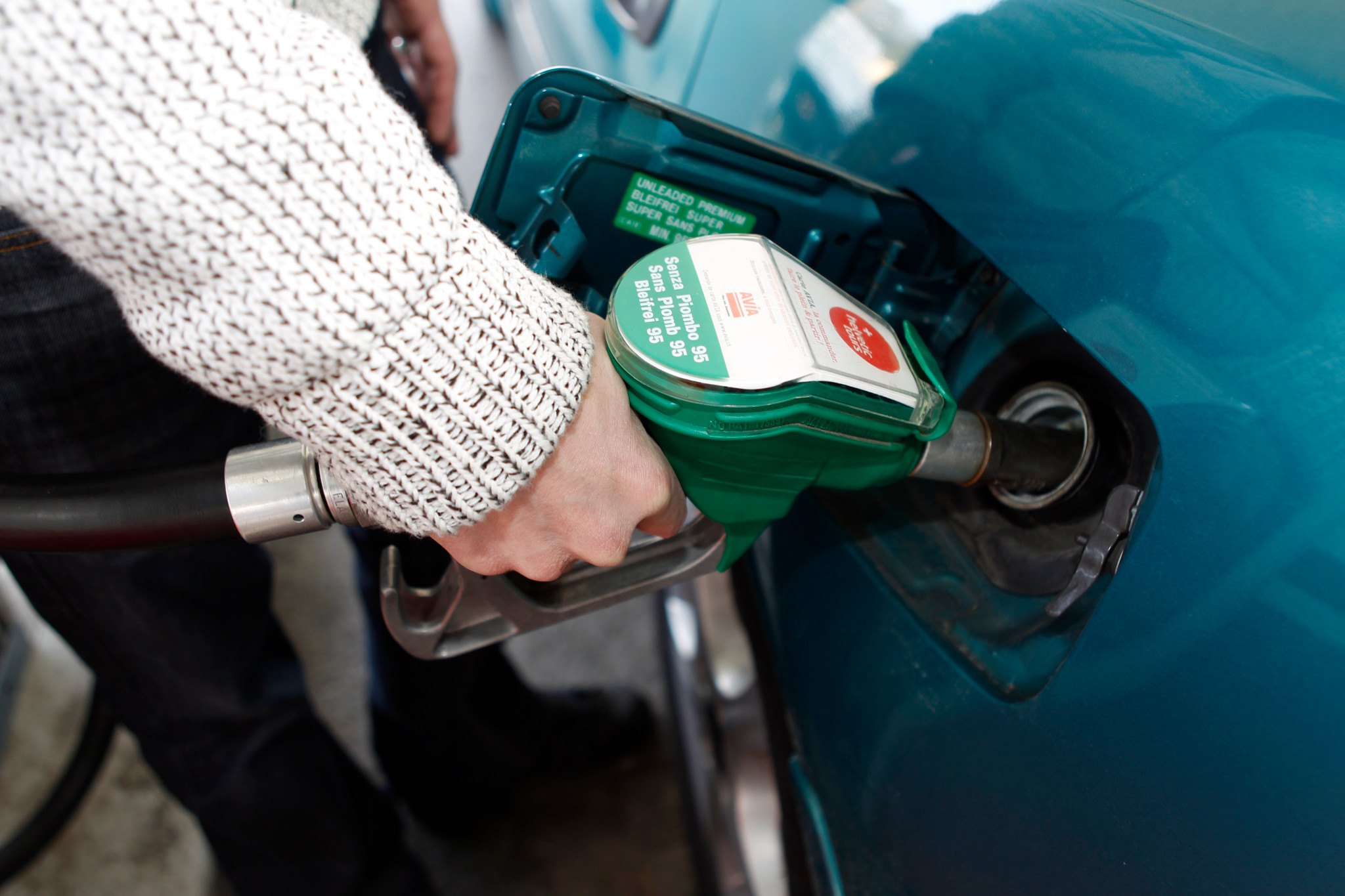 Prix des carburants: Le diesel frôle son record historique en Suisse, l’essence pas en reste