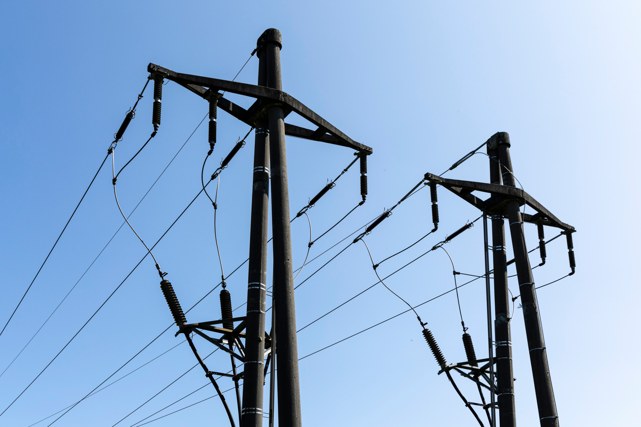 Trotz Nahost-Krieg: Experten erwarten stabile Stromkosten in der Schweiz