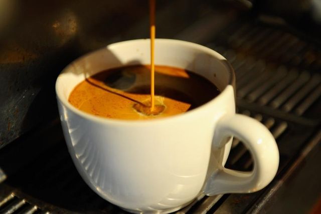 Le «Petit noir» va coûter plus cher.