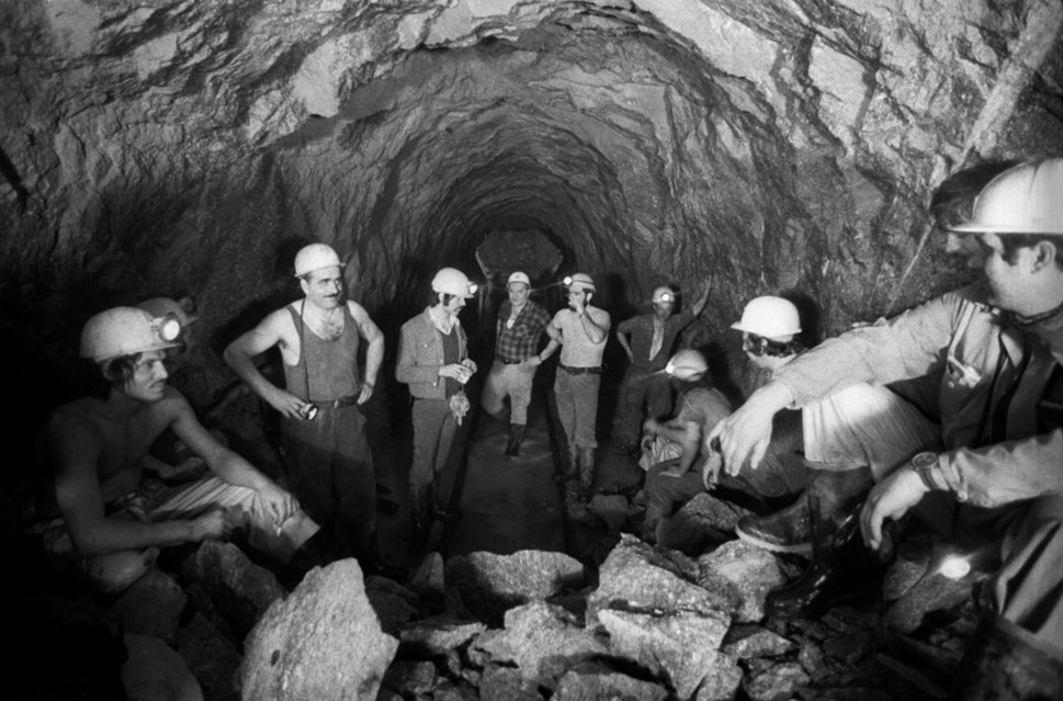 Schwere Arbeit: Bis der 16,9 Kilometer lange Tunnel steht, dauert es zehn Jahre. 