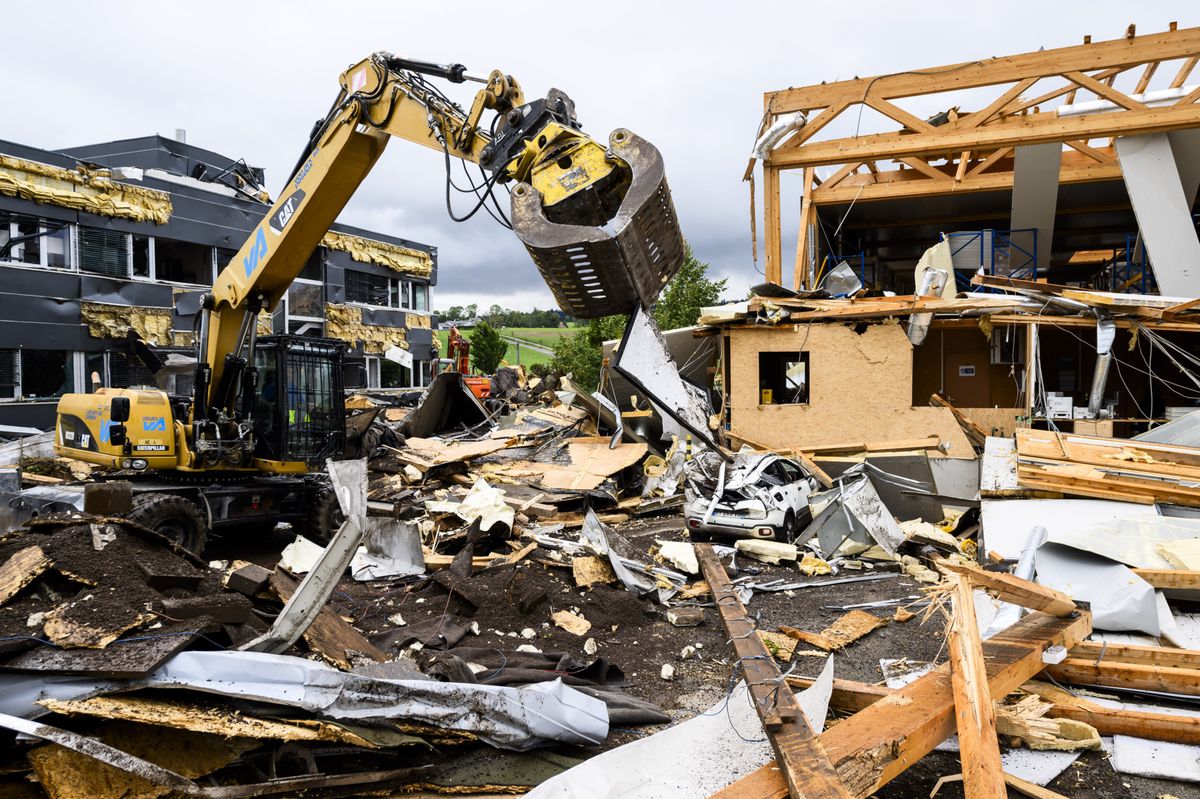 À deux pas de la gare du Crêt-du-Locle, quartier industriel de La Chaux-de-Fonds, l’entreprise Sellita est l’une des plus touchées par la tempête de lundi.