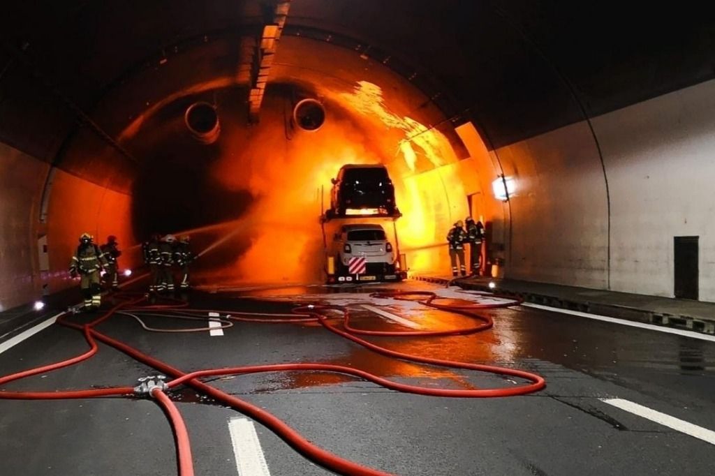 L'autoroute du Gothard rouvre après un incendie