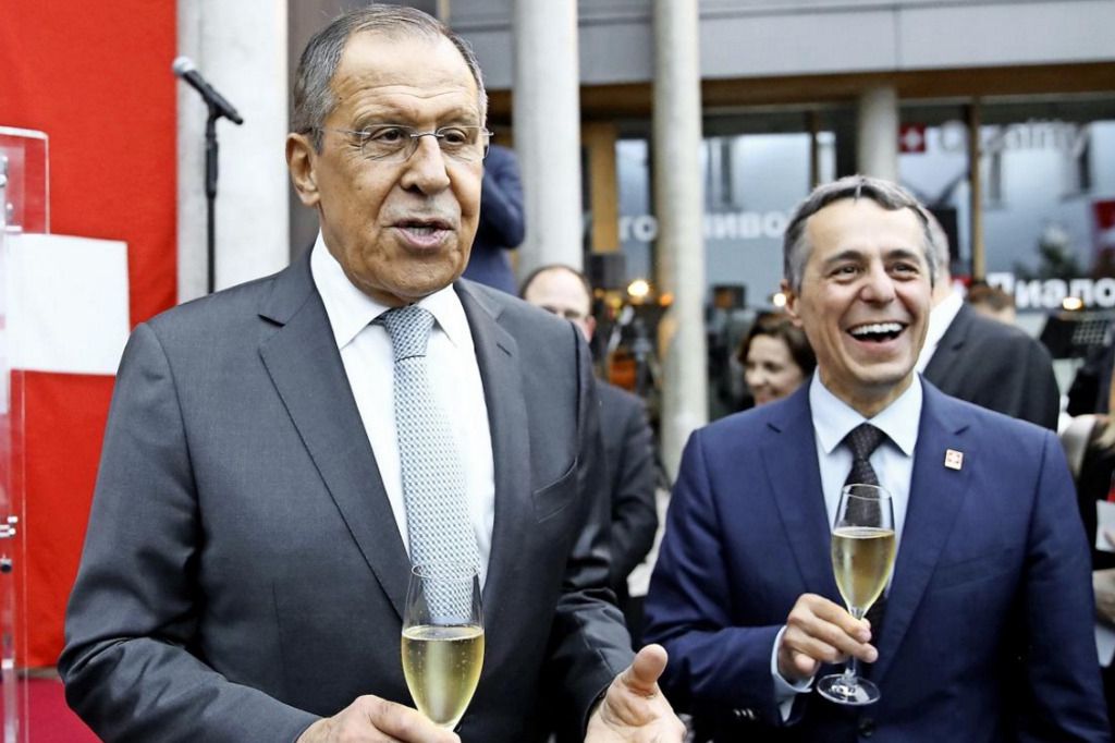 Berne sort le grand jeu pour apaiser son partenaire russe