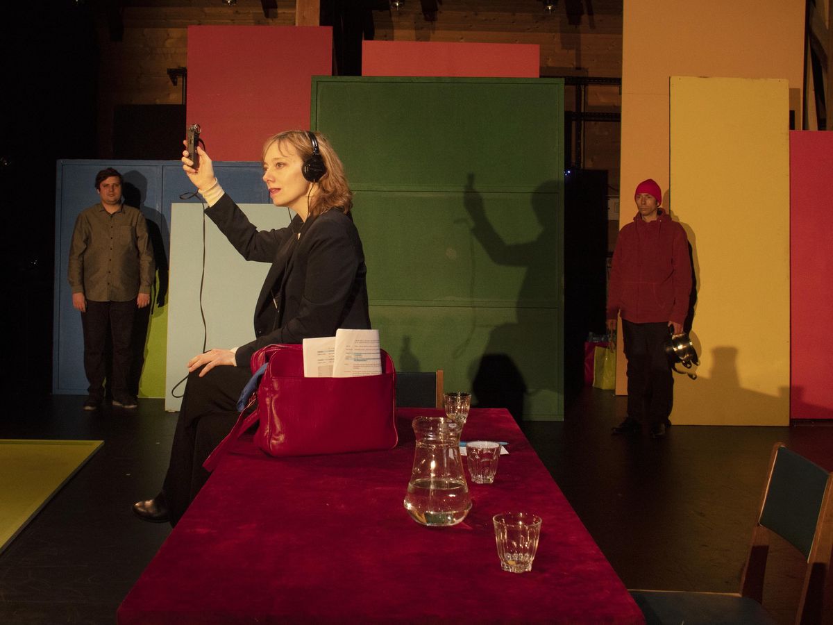 Fabien Coquil, Aurélia Thierrée et Karim Kadjar dans «Tous les poètes habitent Valparaiso». 