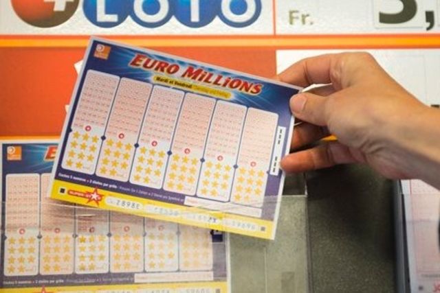 Euro Millions Un Chanceux Empoche Plus De 70 Millions De Francs Le Matin