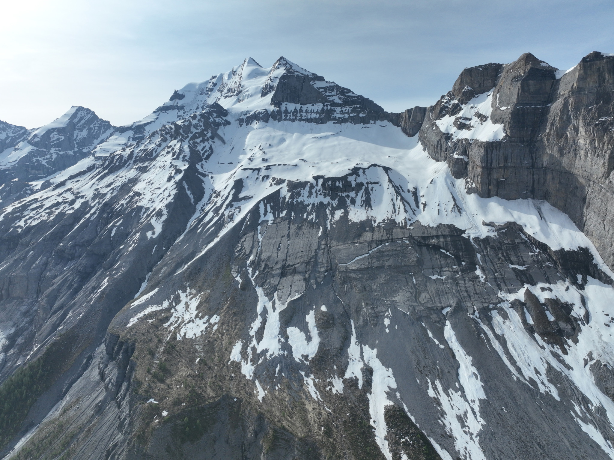 Drame à Kandersteg (BE): Le Doldenhorn emporte un alpiniste bernois de 70 ans