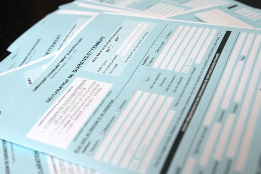 Le Conseil des Etats veut agir pour les surendettés