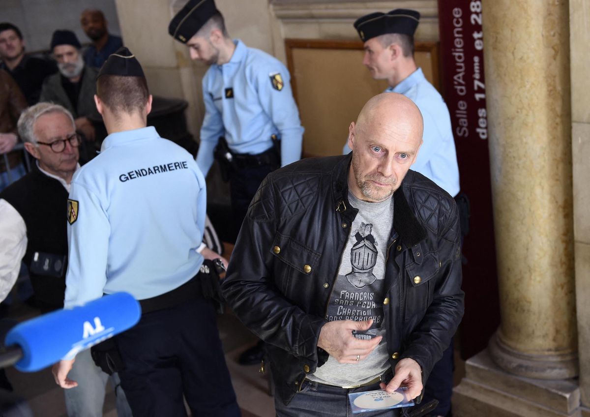 Alain Soral arrivant au tribunal à Paris, en 2015, lors de l’un de ses procès. 