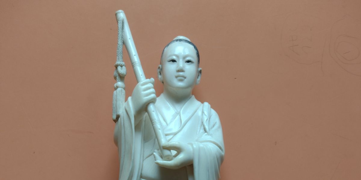 Ivoire: une statuette chinoise achet&eacute;e aux puces estim&eacute;e